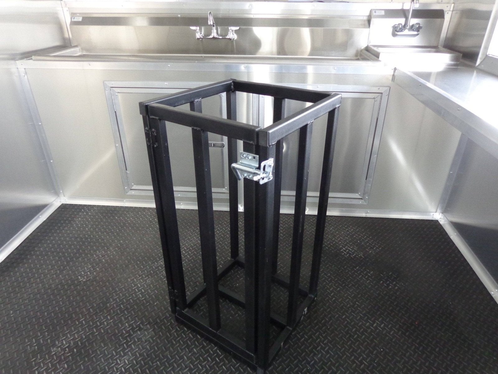 8.5′ x 22′ Black BBQ Porch Style Concession Trailer — photo 10