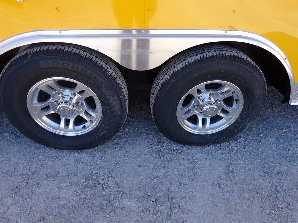 8.5′ x 18′ Penske Yellow Concession Food Trailer — photo 15