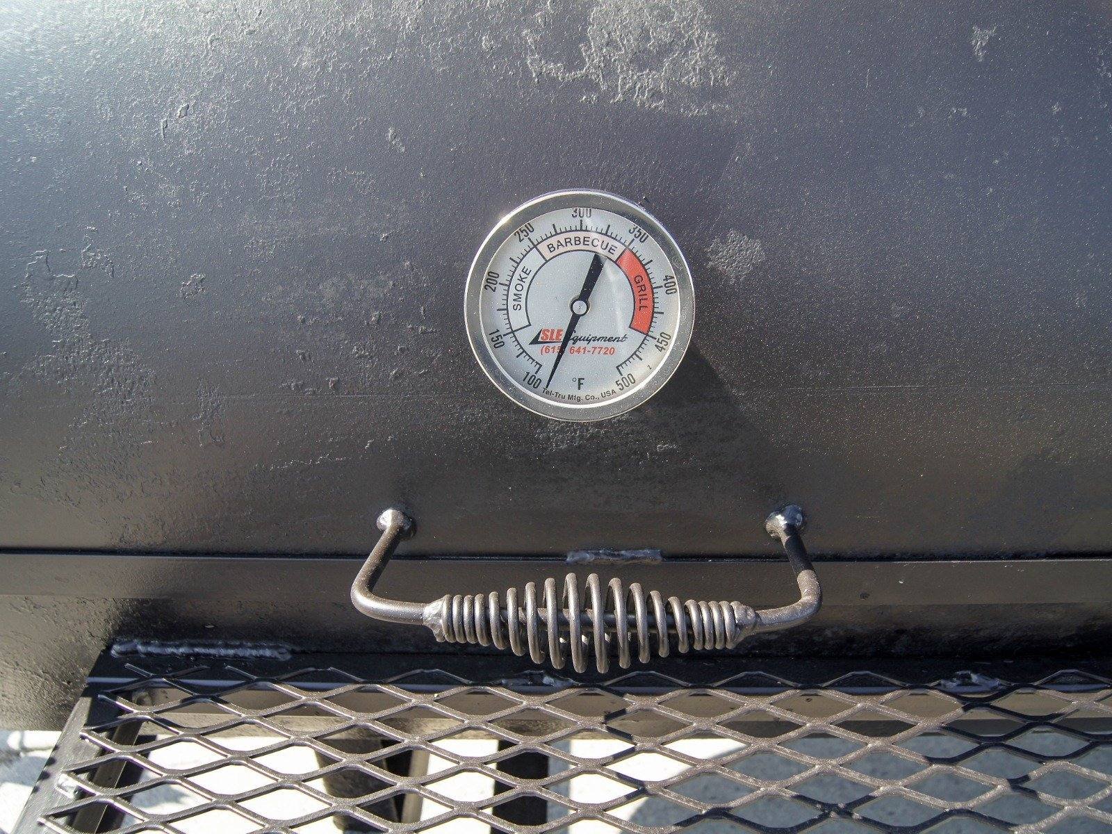 BBQ Smoker 300 Gallon Trailer Pull Behind with Charcoal Grill on the Front Compartment of Smoker — photo 10