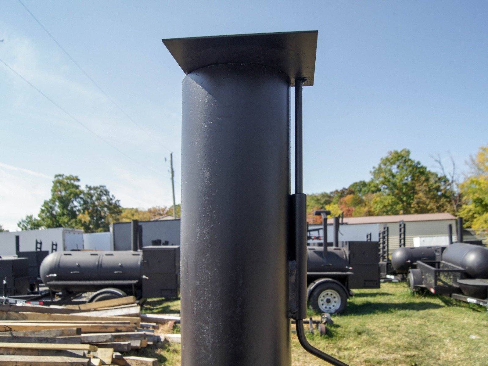 BBQ Smoker 300 Gallon Trailer Pull Behind with Charcoal Grill on the Front Compartment of Smoker — photo 12