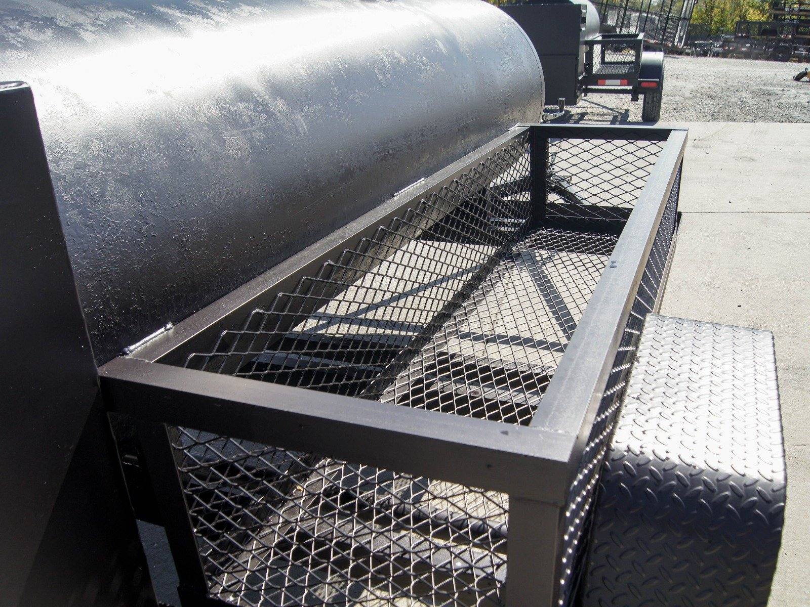 BBQ Smoker 300 Gallon Trailer Pull Behind with Charcoal Grill on the Front Compartment of Smoker — photo 14