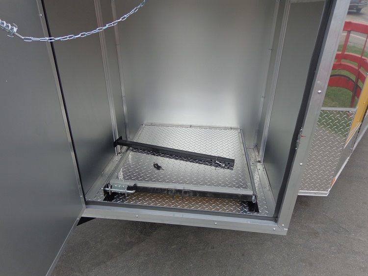 Concession Trailer 8.5′ x 20′ (Yellow) Enclosed Vending Food Custom — photo 7