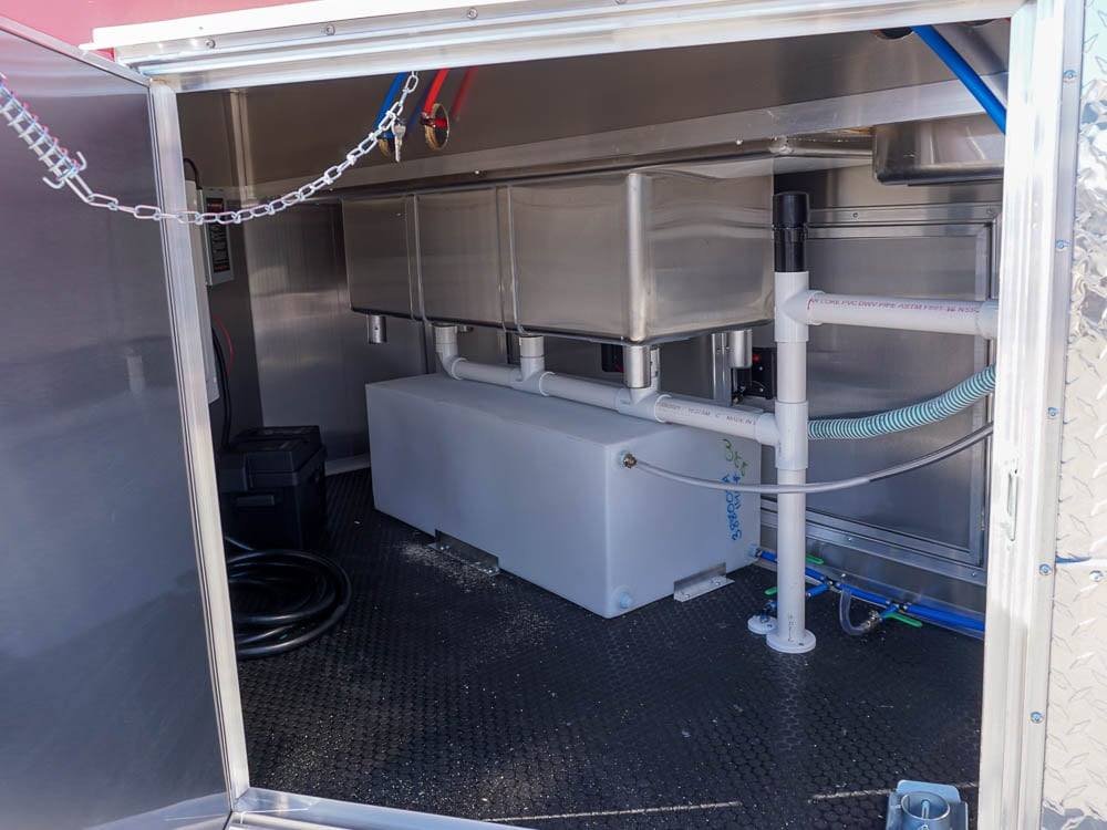 8.5′ X 22′ Elite Victory Red Concession Food Trailer — photo 13