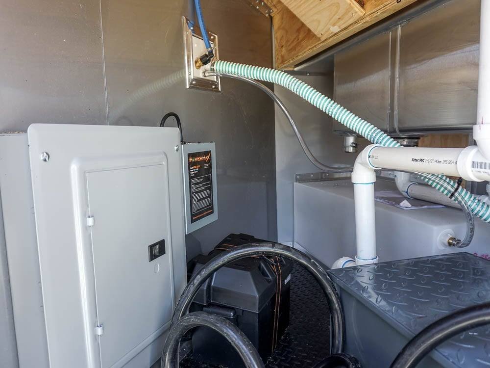 Concession Trailer 8.5×20 White Vending Trailer — photo 4