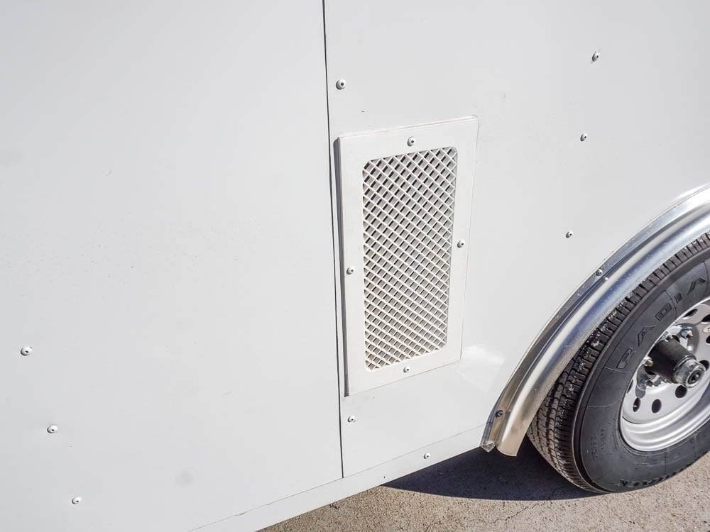 Concession Trailer 8.5×20 White Vending Trailer — photo 11