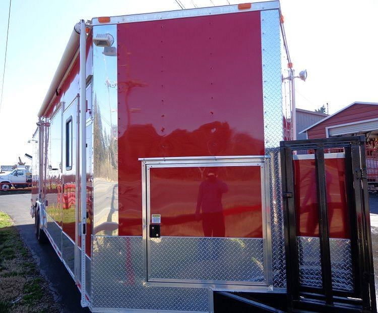 Concession Trailer 8.5′ x 28′ BBQ Smoker Food Event Catering (Red) — photo 2