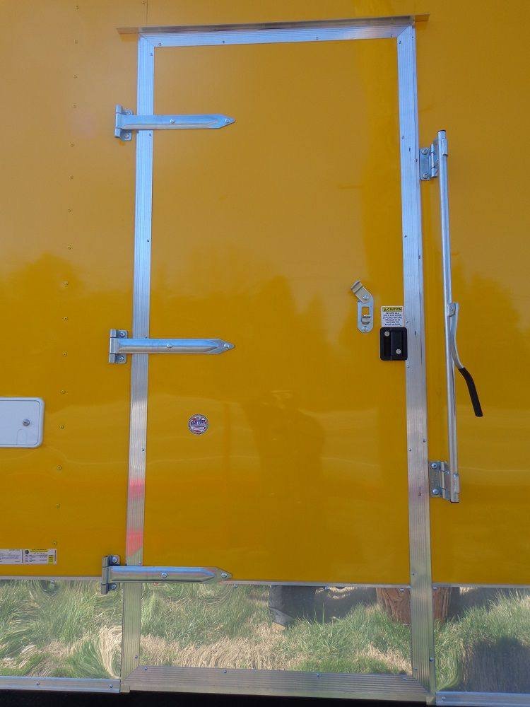 Concession Trailer 8.5′ x 24′ Yellow Enclosed Food BBQ Event Catering — photo 7
