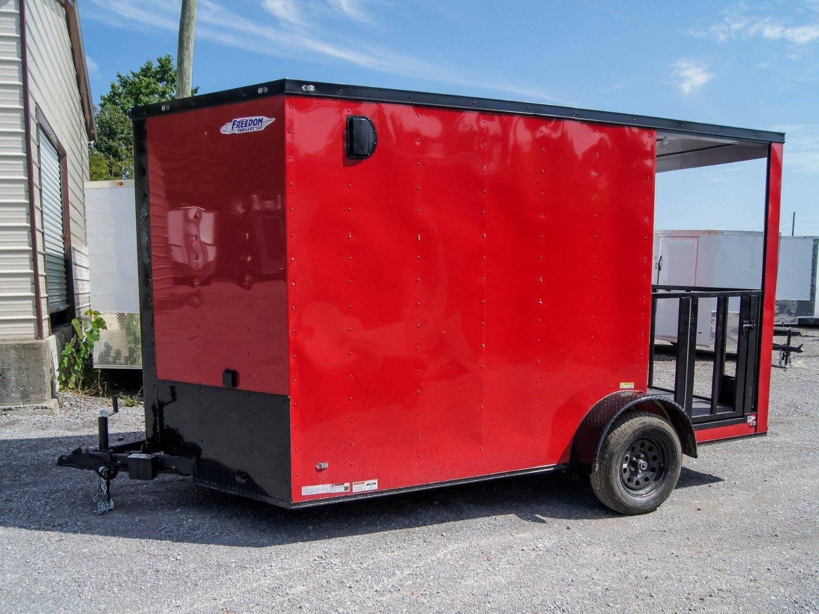 Concession Trailer 7’x12′ Red Patio Food Serving Merchandising — photo 6