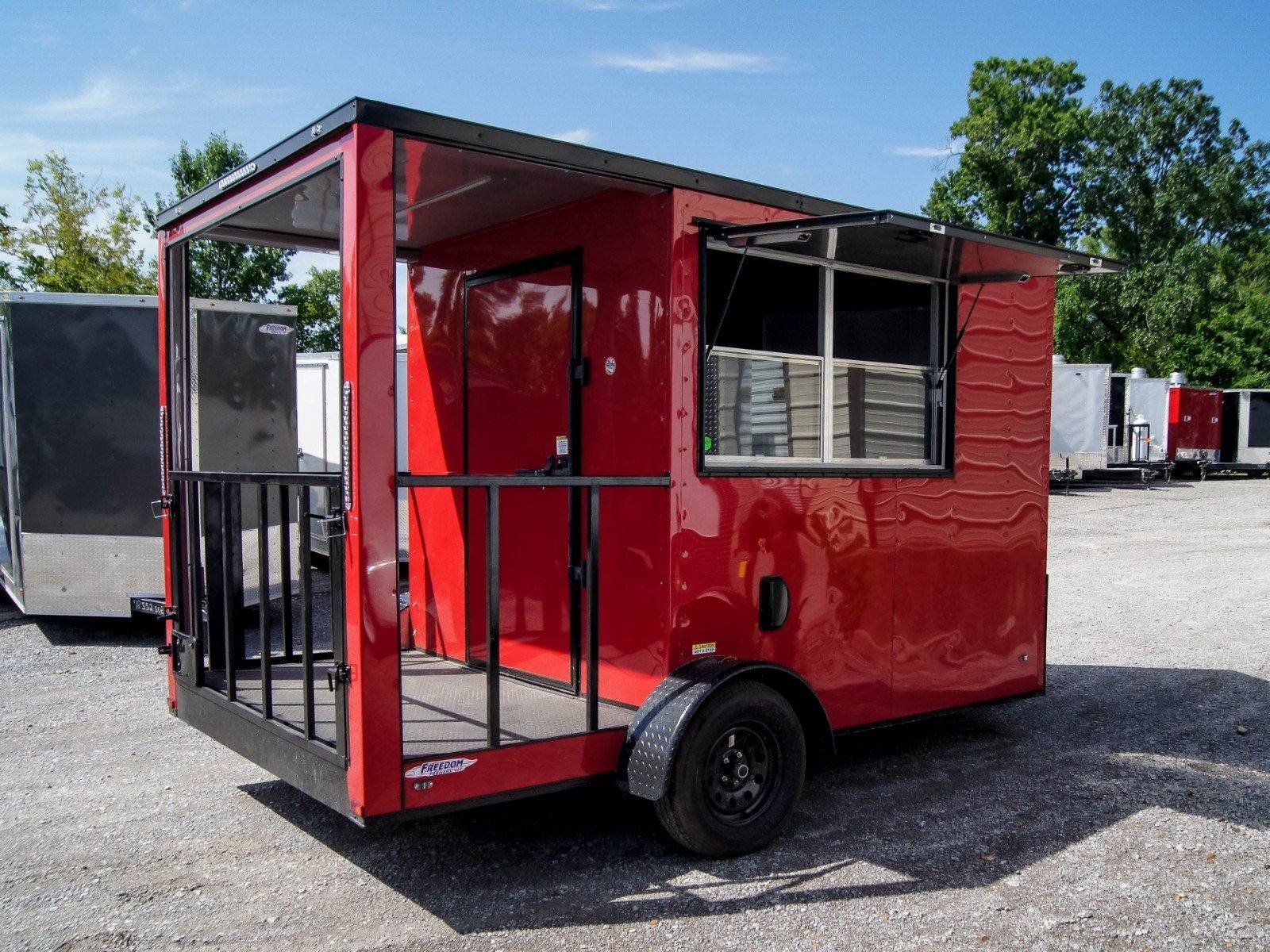 Concession Trailer 7’x12′ Red Patio Food Serving Merchandising — photo 4