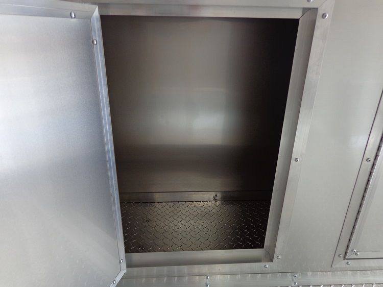 Concession Trailer 8.5’x24′ Red – Food Catering Vending Event — photo 2