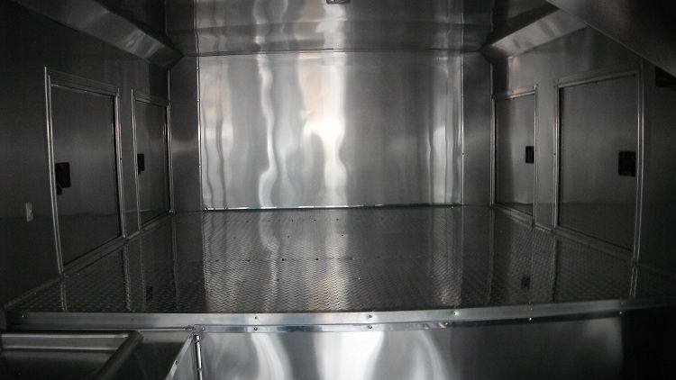 Concession Trailer 8.5′ x 38′ Silver Gooseneck Catering — photo 13