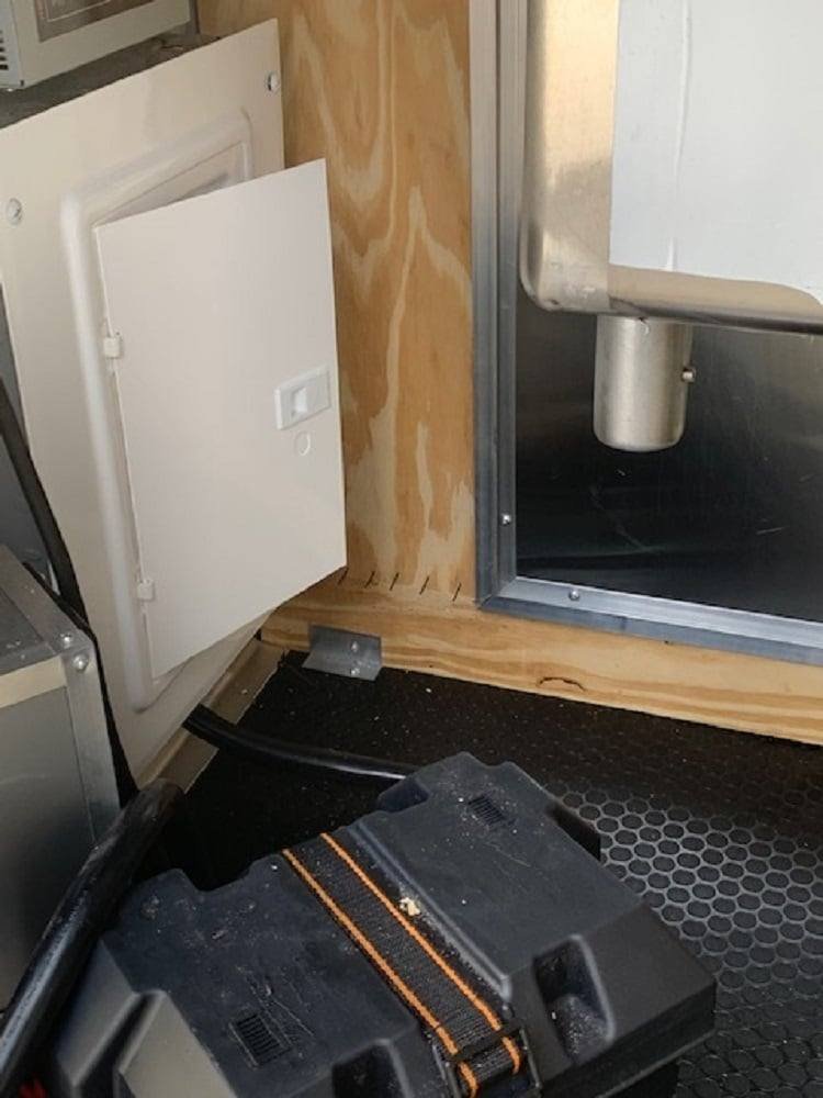 8.5′ x 20′ White V-Nose Concession Food Trailer — photo 13