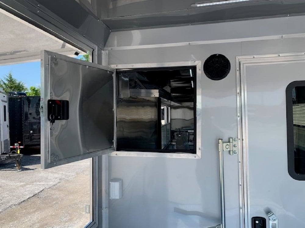 8.5′ x 24′ White Pizza Concession Food Trailer — photo 6