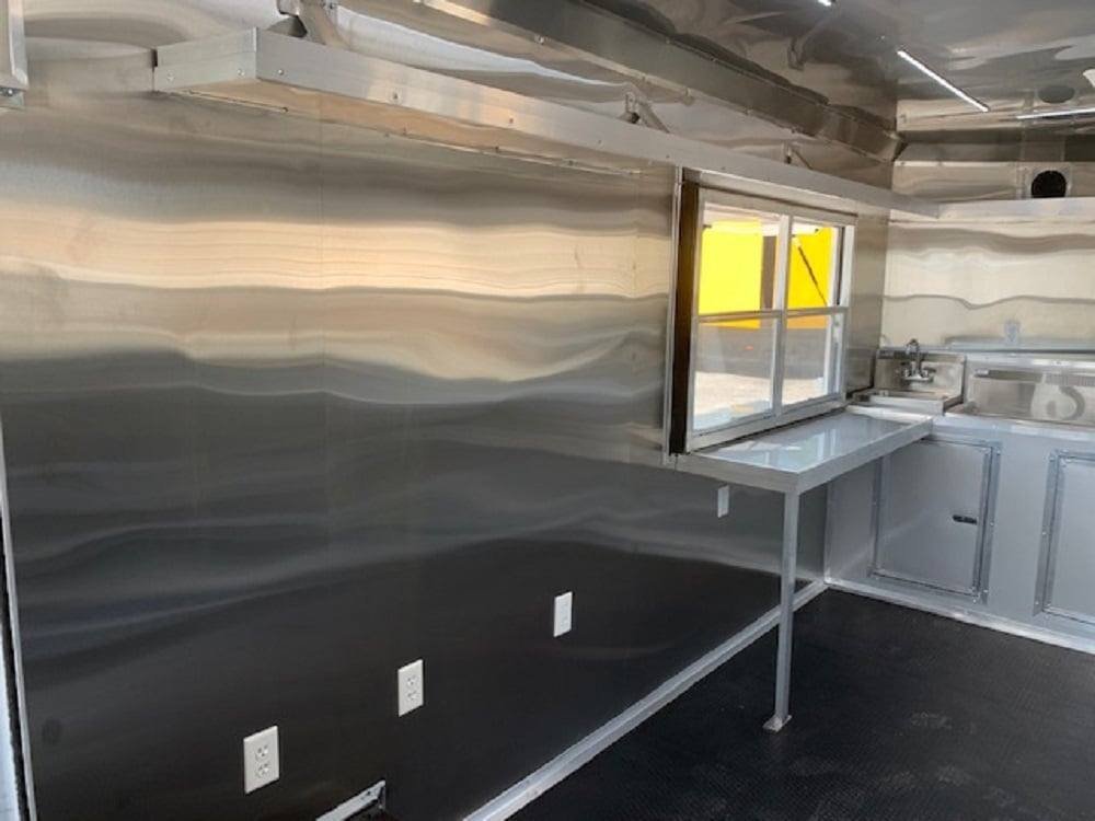 8.5′ x 24′ White Pizza Concession Food Trailer — photo 4