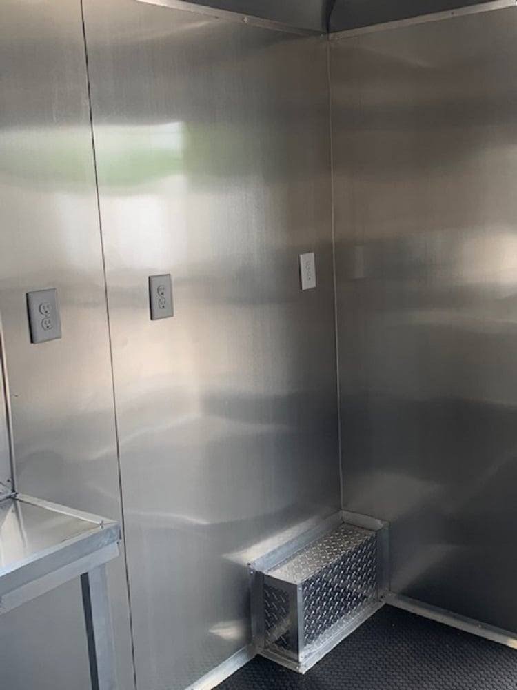8.5′ x 22′ Penske Yellow BBQ Vending Concession Food Trailer — photo 3