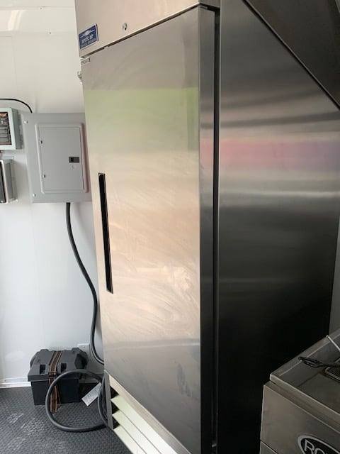 8.5′ x 20′ White V-Nose Concession Food Trailer with Appliances — photo 2