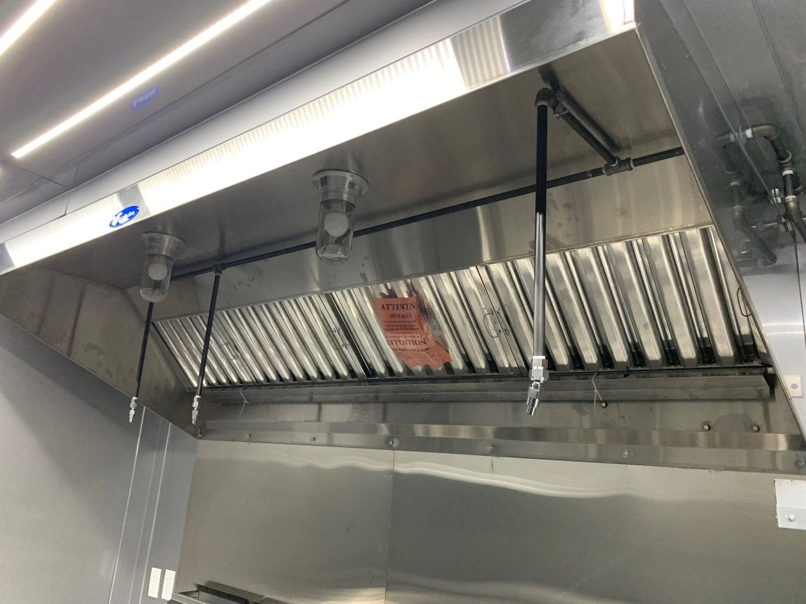 Yellow 8.5 X 20 Vending Concession Food Trailer With Appliances — photo 3