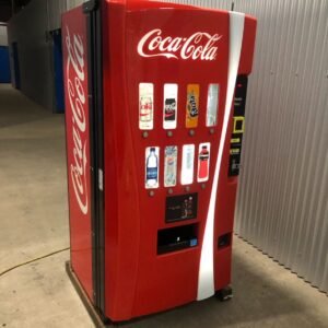 Royal 660 Drink Vending Machine - view 3
