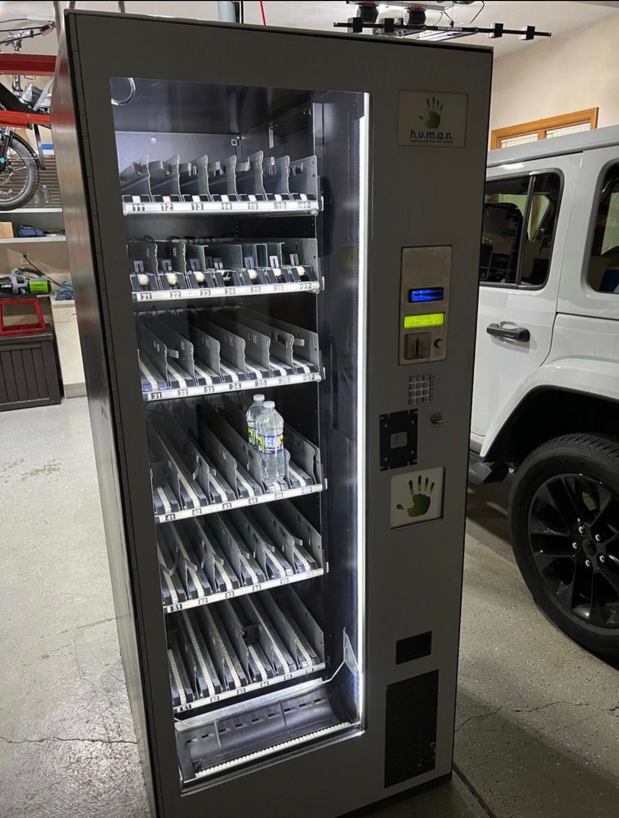 Jofemar V4 Vending Machine