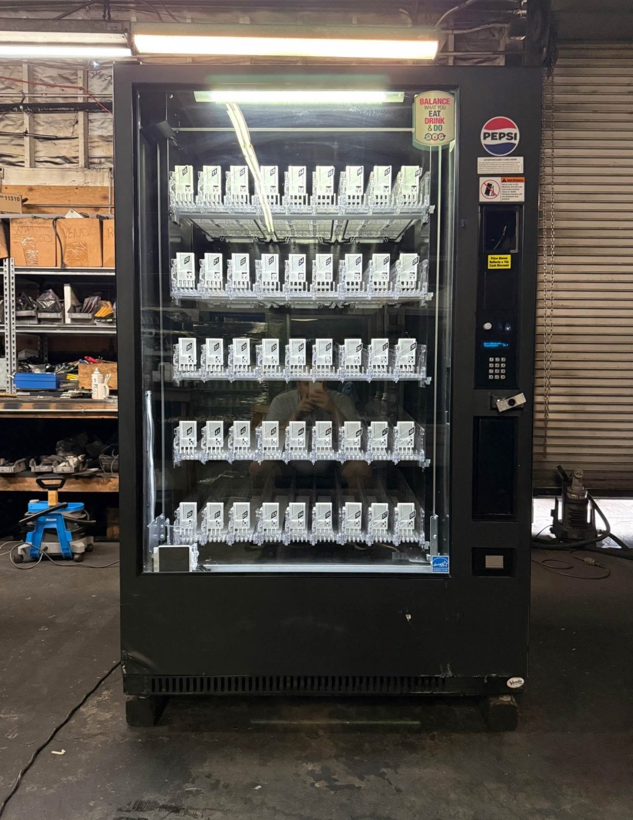 Vendo GF-9 Glass Front Pepsi Vending Machine Vendo GF-9 Glass Front Pepsi