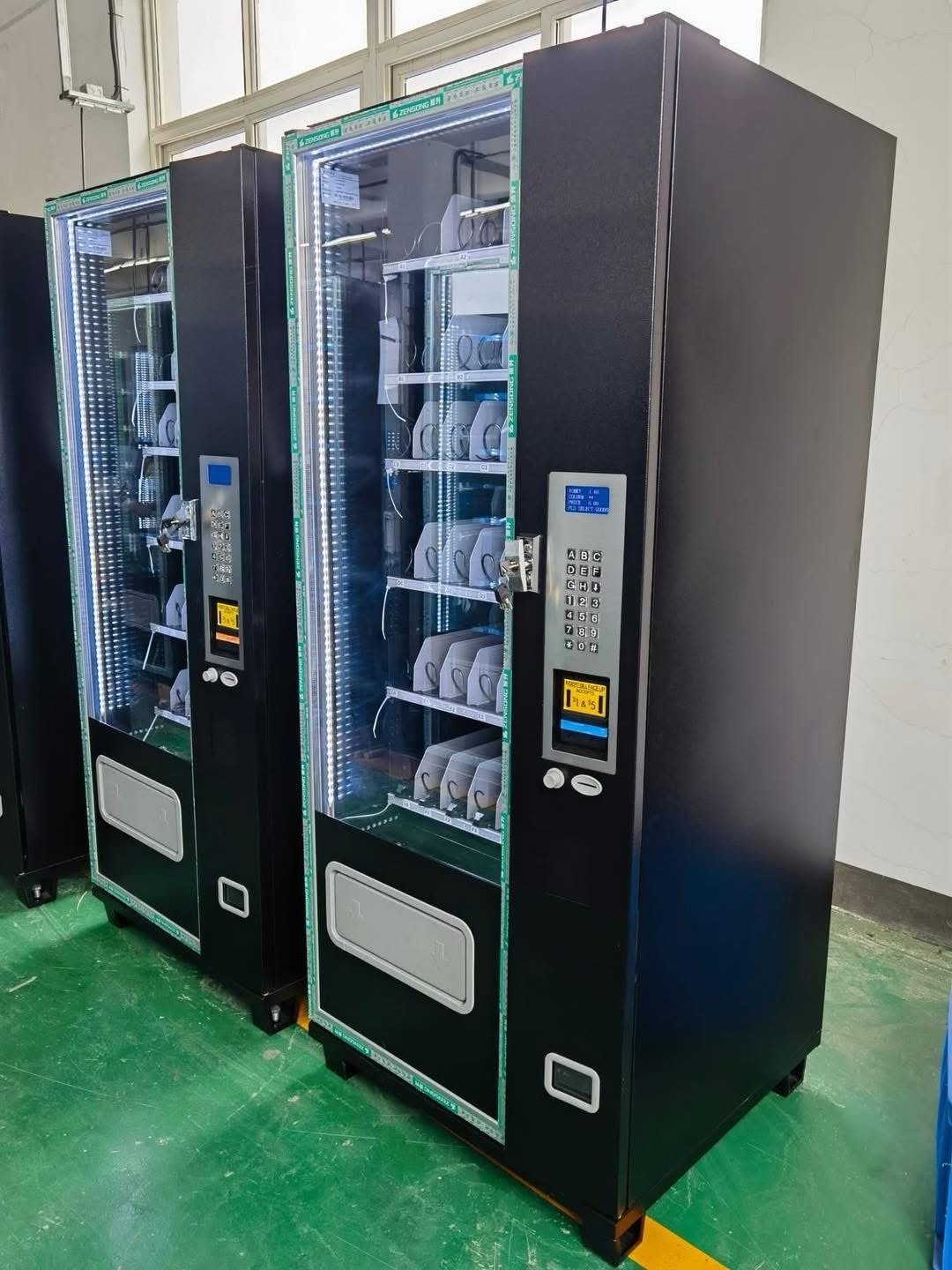 G636 Glass Front Combo Vending Machine