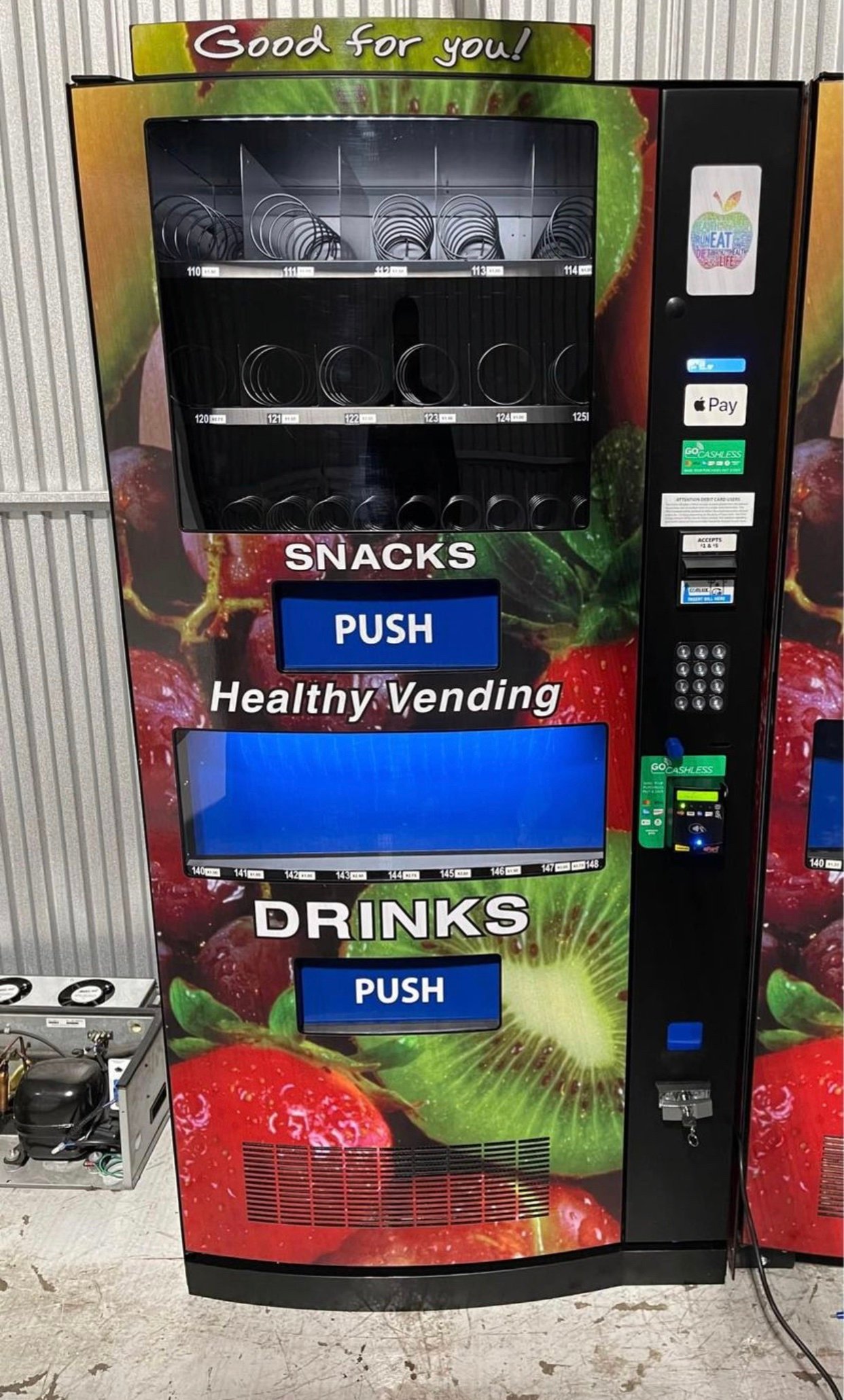 Seaga HY2100-9 Healthy Combo Vending Machine w/ credit card reader Used Seaga HY2100 combo with card reader, full-size refrigerated machine - view 5