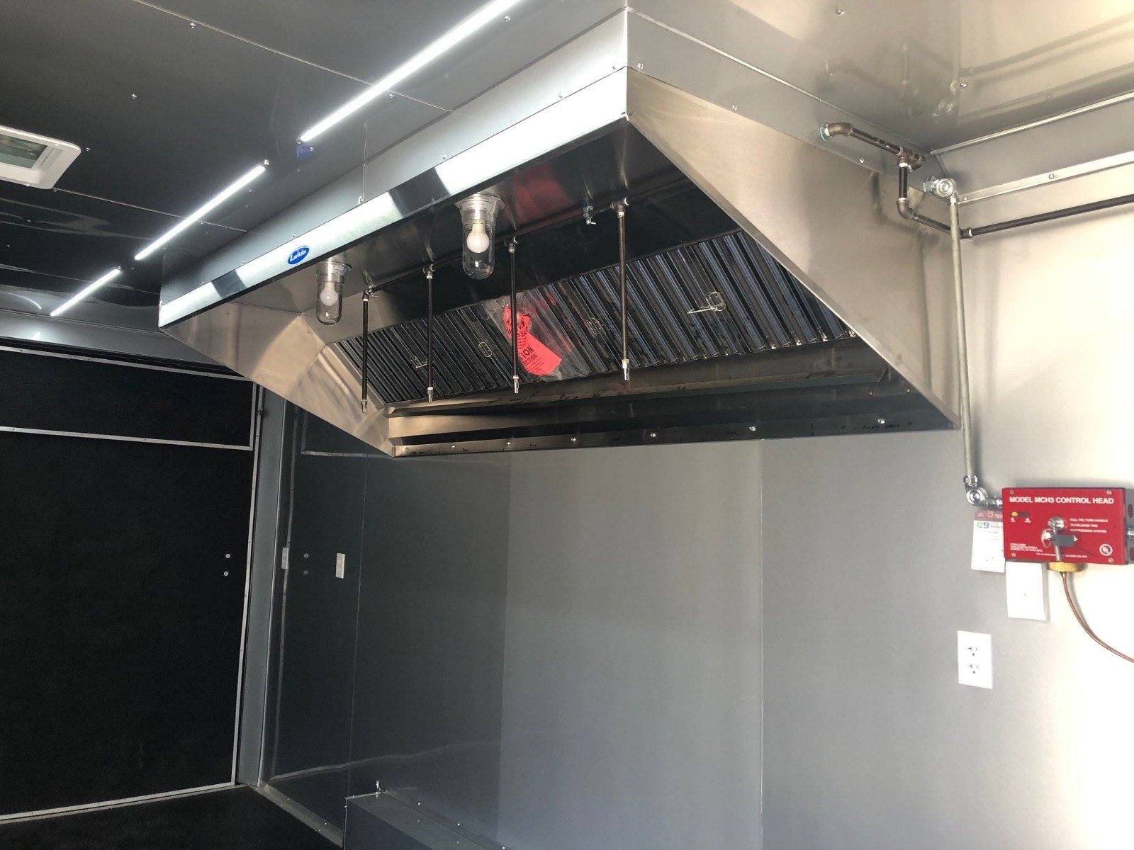 Concession Trailer 8.5′ X 20′ White Food Event Catering Vending — photo 9