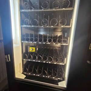 Used AMS 39 AVF combo vending machine with card reader - view 4