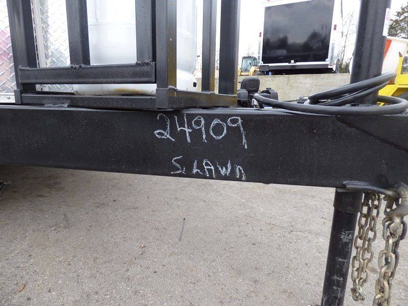 Concession Trailer 8.5’x30′ Black – Smoker Food Catering (with Appliances) — photo 6
