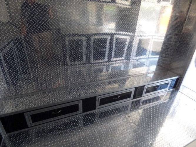 8.5′ x 20′ Concession Food Trailer Silver Frost Catering Event — photo 15