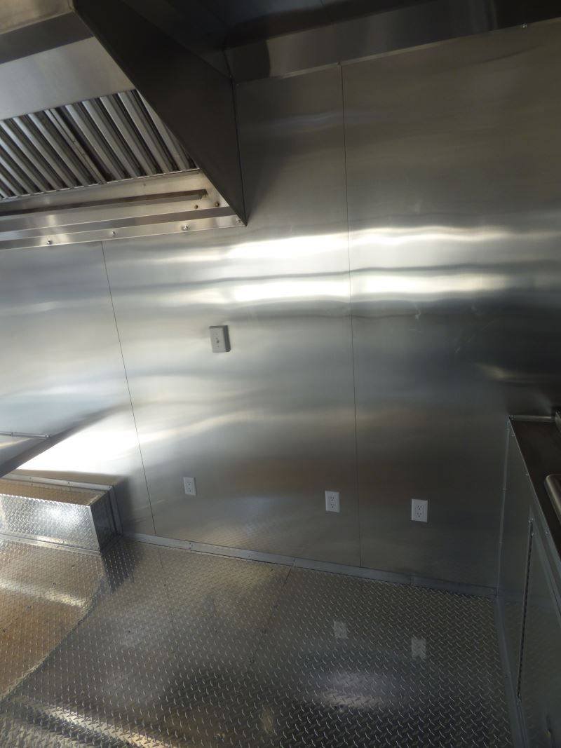 Concession Trailer Black 8.5′ x 20′ Food Catering Event — photo 2