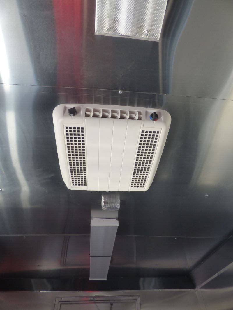 Concession Trailer White 8.5′ x 20′ BBQ Smoker Event Catering — photo 8