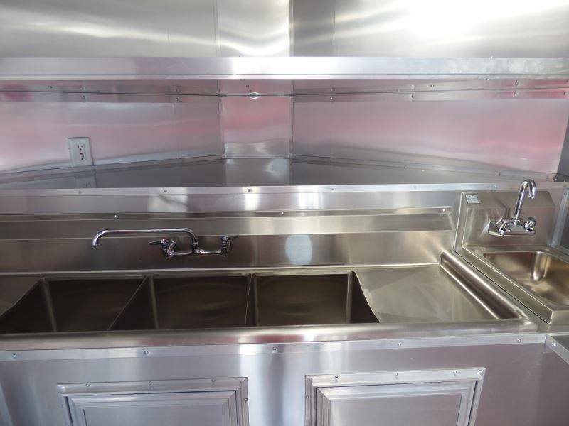 Concession Trailer White 8.5′ x 20′ BBQ Smoker Event Catering Trailer — photo 13