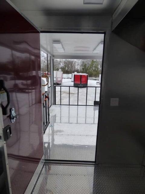 Concession Trailer 8.5 X 30 Brandywine – BBQ Event Catering — photo 2