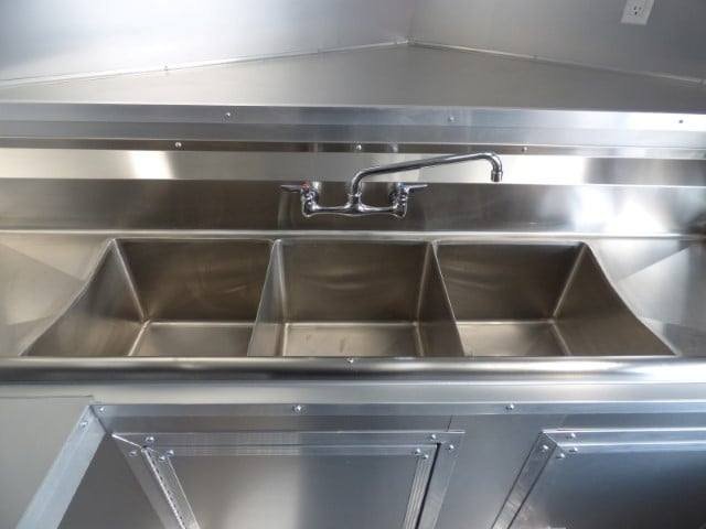 Concession Trailer 8.5′ X 14′ White – Food Event Catering — photo 11