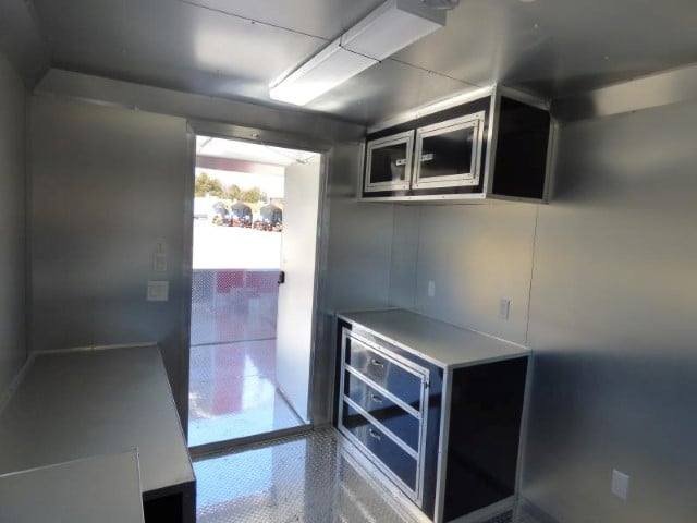 Concession Trailer 8.5′ X 20′ Red – BBQ Event catering — photo 2