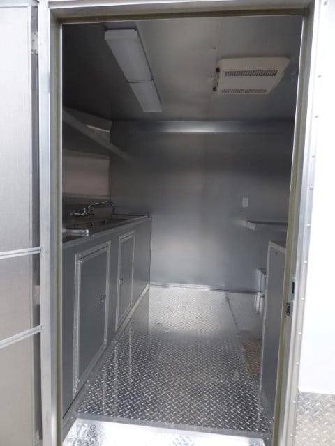 Concession Trailer 8.5′ X 16′ White Food Event Catering — photo 7