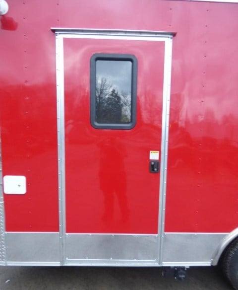 Concession Trailer 8.5′ X 17′ Red – Food Event Catering — photo 11