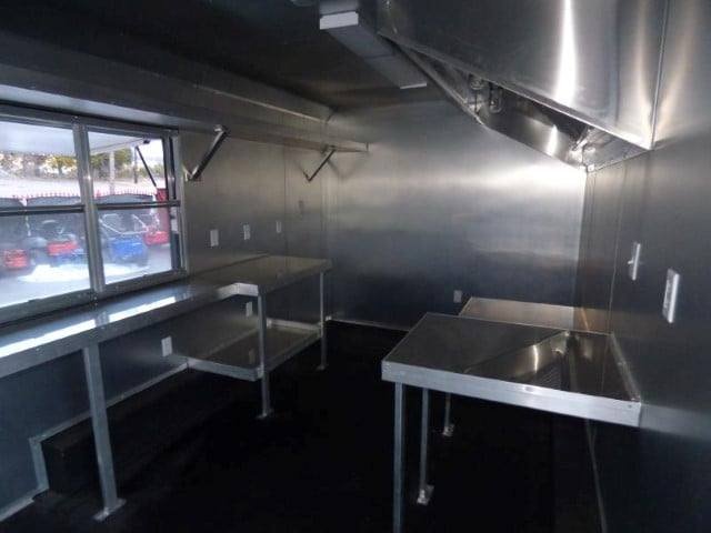 Concession Trailer 8.5′ X 17′ Red – Food Event Catering — photo 5