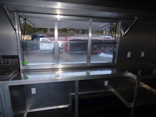 Concession Trailer 8.5′ X 17′ Red – Food Event Catering — photo 12
