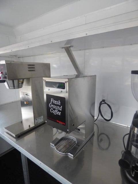 Concession Trailer 8.5′ X 15′ White – Food Event Catering — photo 13