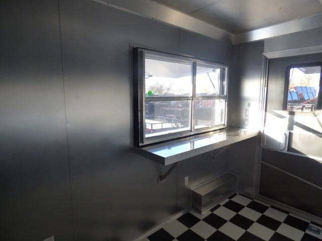 Concession Trailer 8.5′ X 20′ Black – BBQ Event Catering — photo 10