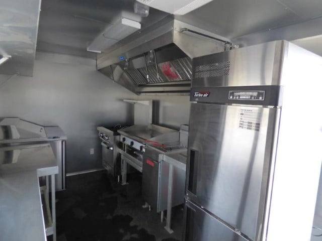 Concession Trailer 8.5′ X 17′ Red – Food Event Catering — photo 10