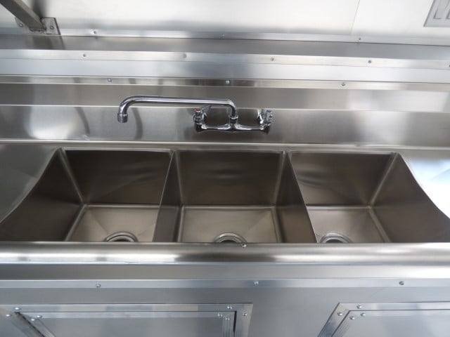 Concession Trailer 8.5′ X 24′ Red – Food Event Catering — photo 12