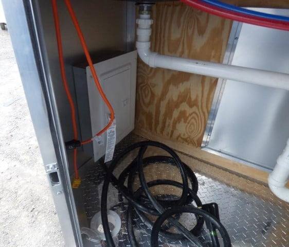 Concession Trailer 8.5′ X 16′ Red – Food Event catering — photo 11
