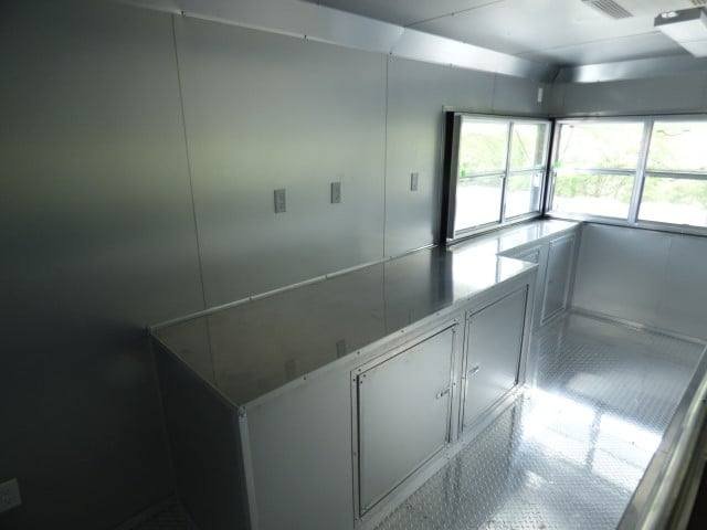 Concession Trailer 8.5′ X 16′ White – Food Event Catering — photo 4