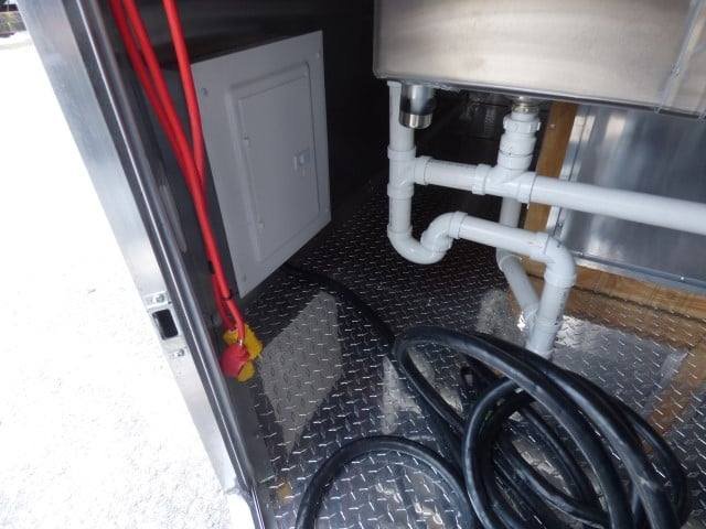 Concession Trailer 8.5′ X 30′ Brandywine – BBQ Event Catering — photo 3