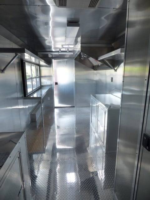 Concession Trailer 8.5′ X 30′ Brandywine – BBQ Event Catering — photo 4