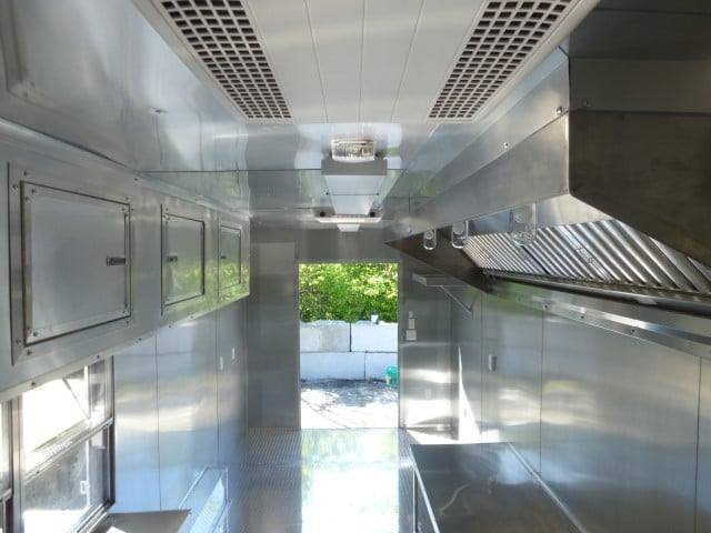 Concession Trailer 8.5′ X 20′ Black – Food Event Catering — photo 15