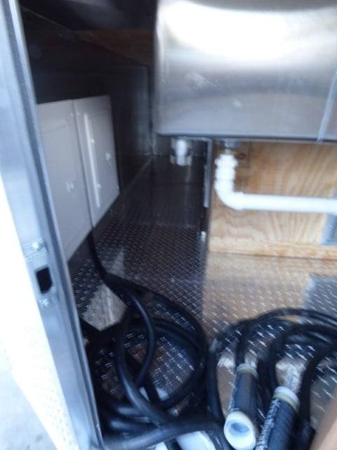 Concession Trailer 8.5 X 22 White – Food Event Catering — photo 12